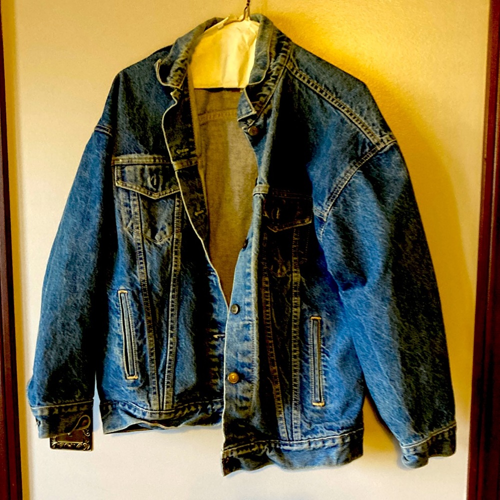 Womens Levi jacket 1980s